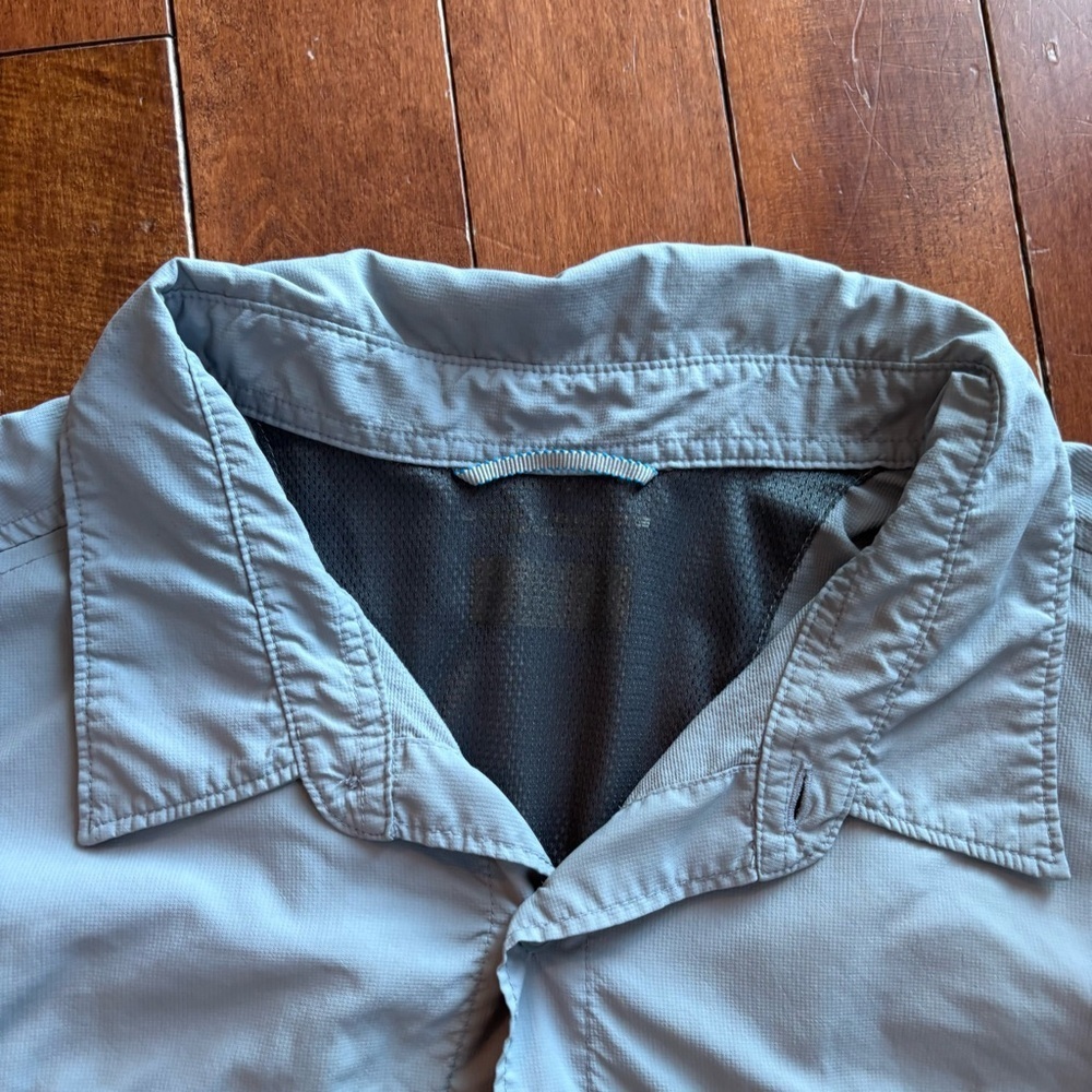 Columbia Men's Casual Light Gray Button Down Fishing Shirt Omni Shield - Picture 3 of 10
